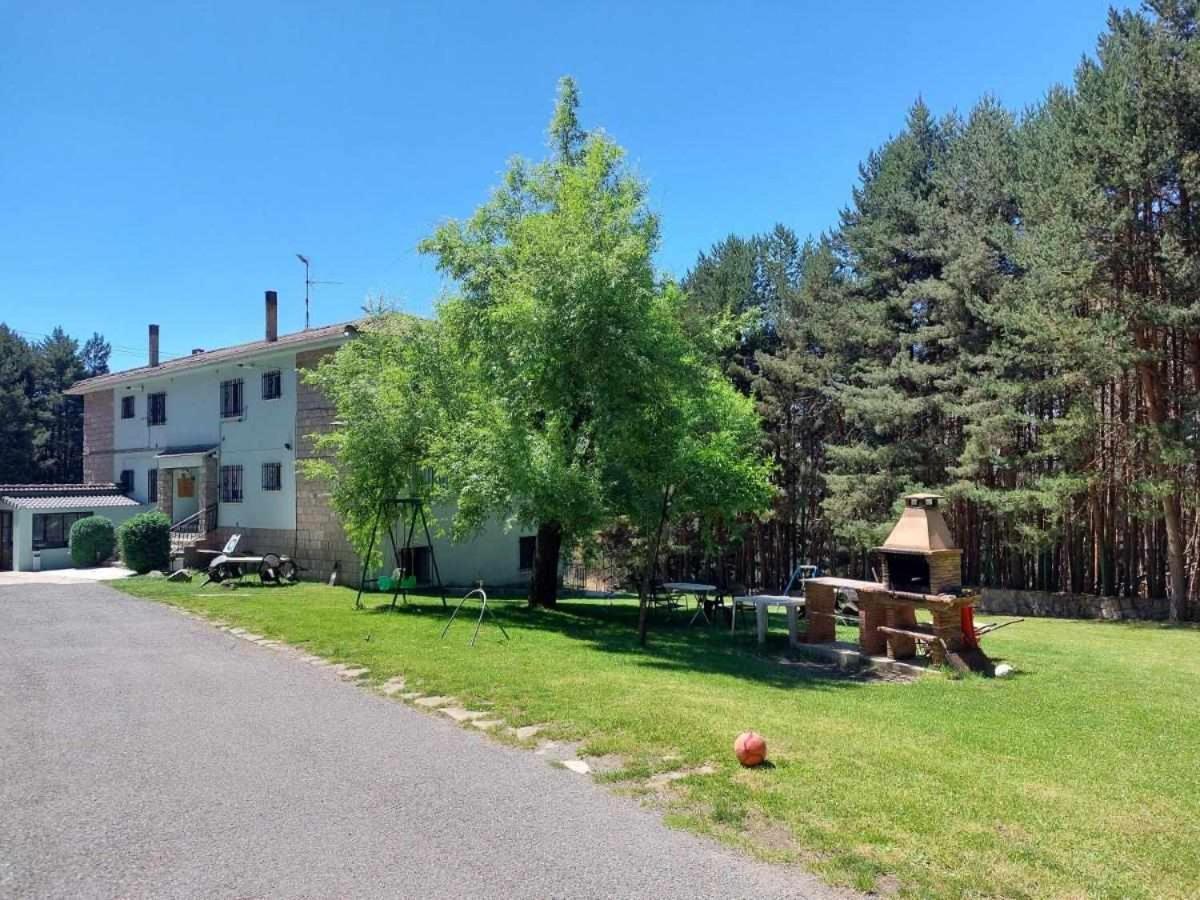 Гостевой дом La Vista De Gredos III Наварредонда-де-Гредос Экстерьер фото